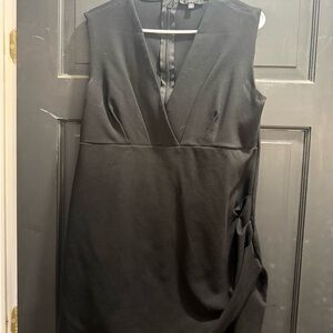 Lulu's Classic Black Midi Dress